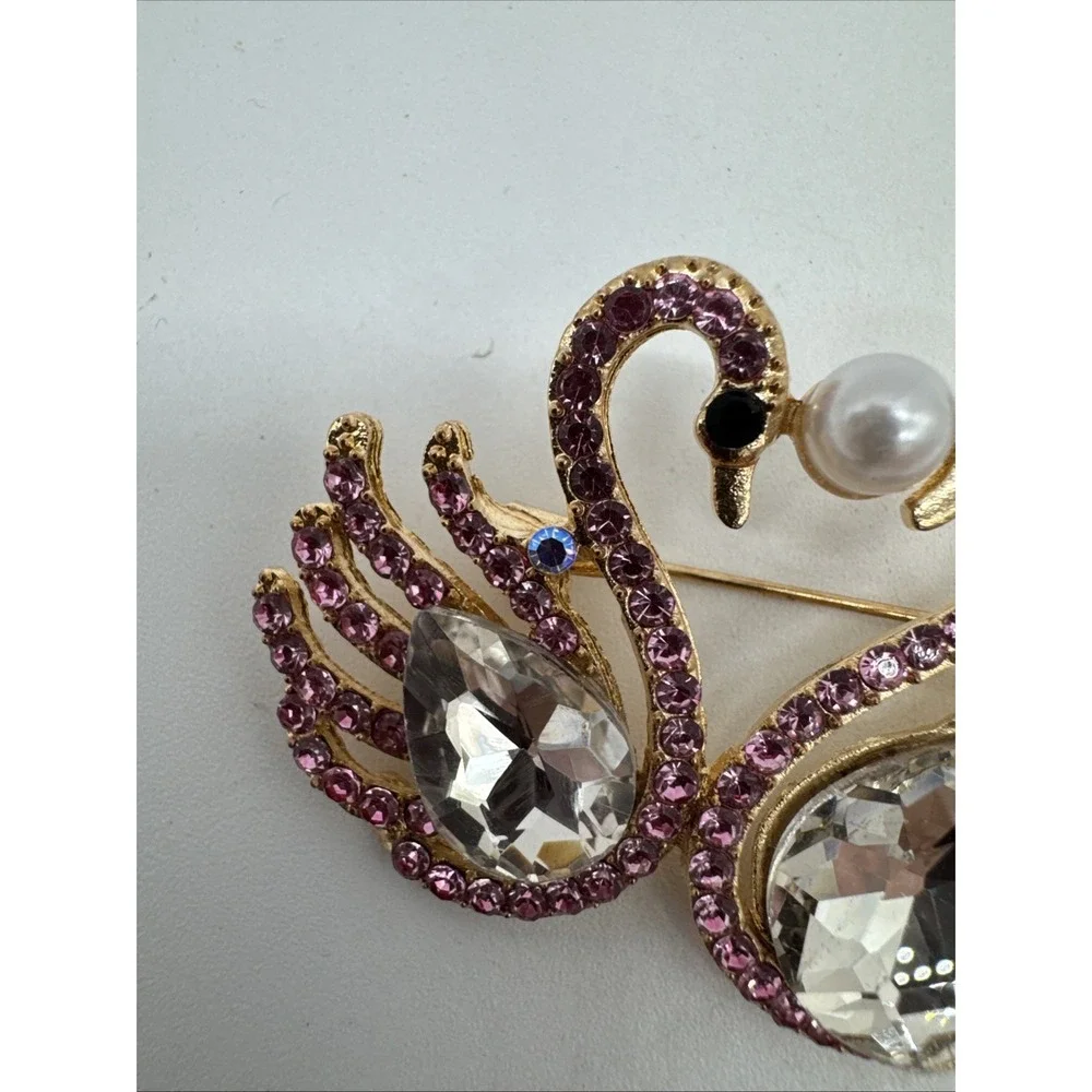 Pin Pair Of Swans Pink & Clear Crystal Faux Pearl Black Bead Gold Tone Brooch